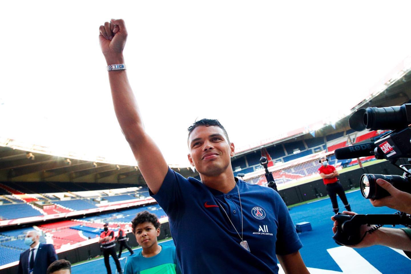 Happy Birthday Thiago Silva!   