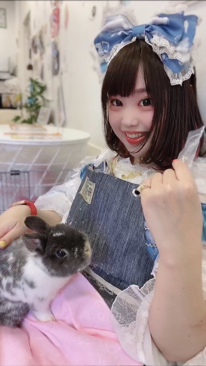 kusurima's tweet photo. #着ぐるみと中身

中身も可愛い着ぐるみさん目指してる https://t.co/ju7xyjLB1Y