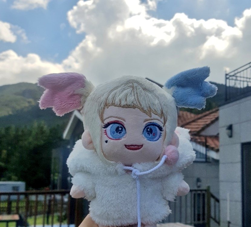 여캐인형홍보쟁이(캐롤빵, 나타샤벳, 퀸젤리) tweet media