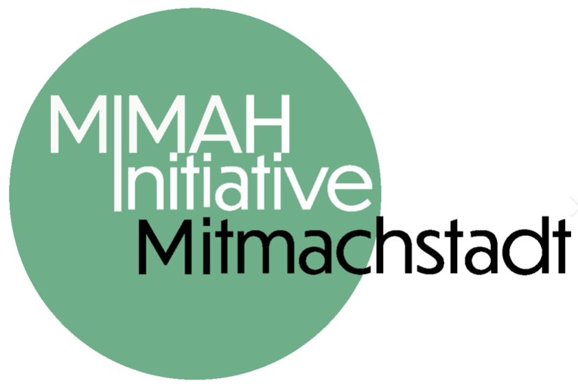 MitMachStadtHoyerswerda
Das Orgateam dieser Initiative traf sich am 21.09. 
Ziel ist ein bündeln gesellschaftlicher Kräfte in einer Plattform. 
Nächstes Treffen 30. Sept. 19.00 Uhr im Bürgerzentrum Braugasse1. Die stärkste Kraft sind wir, die Bürger! 
#DoritBaumeister