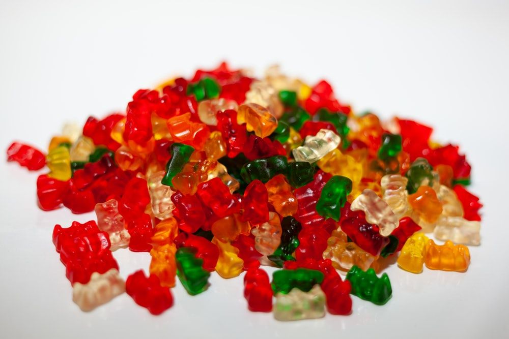 WonderfullyHemp's tweet photo. Fruity, juicy and tasty beyond measure—CBD gummies are perhaps the perfect way to ease your suffering. Here are the best treats to try in town: https://t.co/gm0eHRfKOb
#CBD #CBDOil #CBDEdibles #CBDGummies #Hemp #FullSpectrumCBD #HempOil #CBDProducts #CBDHemp #CBDHempOil #CBDTea https://t.co/26wtP8TwEu