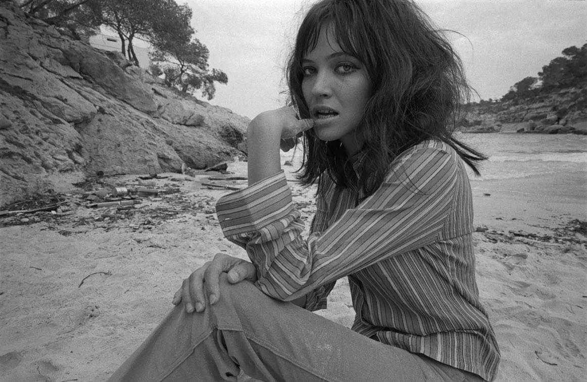 Happy birthday to my French bébé maman, Anna Karina who would ve been 80 today. 