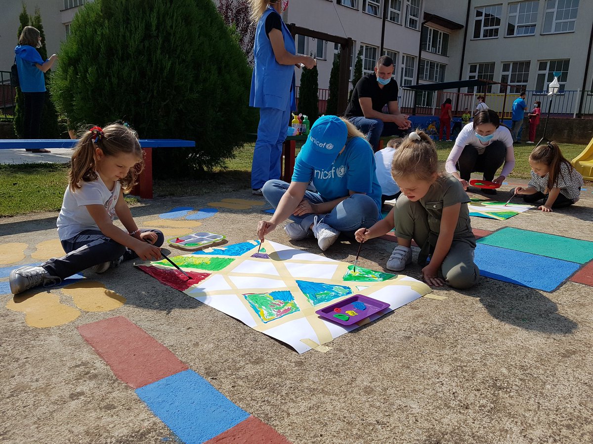 tamipz's tweet photo. Današnje druženje sa drugarima iz Zubinig Potoka. 😊 https://t.co/VVHeIPwNm2
