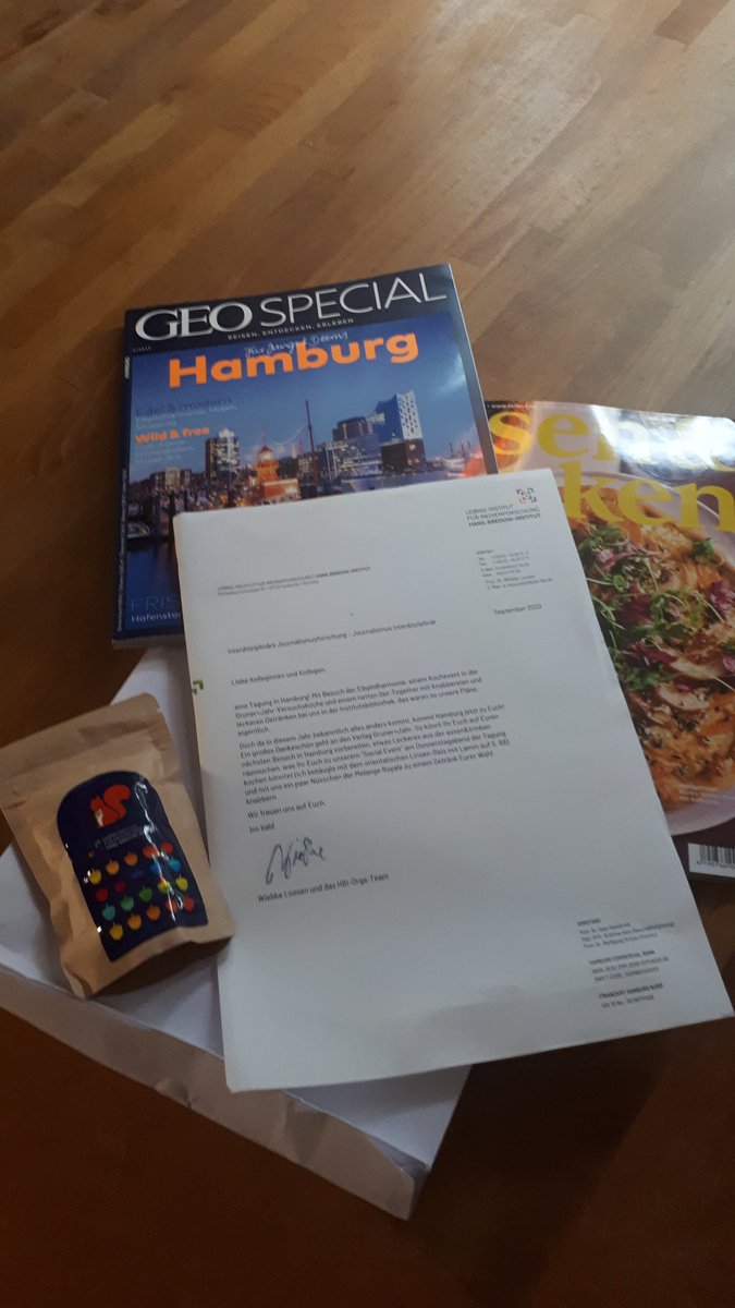 mluenenborg's tweet photo. Hinreißende vorab-Tagungsbegrüßung, habe mich Hamburg on distance nie so nah gefühlt. Tausend Dank vorab an @WLoosen und das Team von @BredowInstitut !! #JoFo2020 https://t.co/FkV4wKy8uD