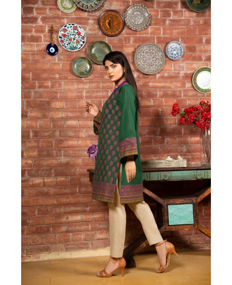 mabsy76's tweet photo. 🔥Jasper-Emerald Green Jacquard Kurta With Beige Cotton Trousers🔥
Buy at @mabsy76
.
#aeeza #uk #onlineshopping #casualpret #Pret #Boris #WorkFromHome #Curfew #Unilever #Podence #fashion https://t.co/K4T2ecaev1