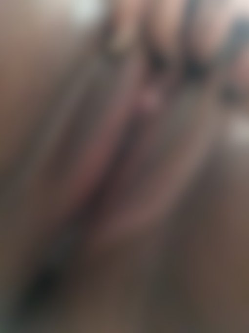 Sign up to my Modelhub Fan Club to see this brand-new exclusive photo: https://t.co/QA1IfYEnUN The Alien