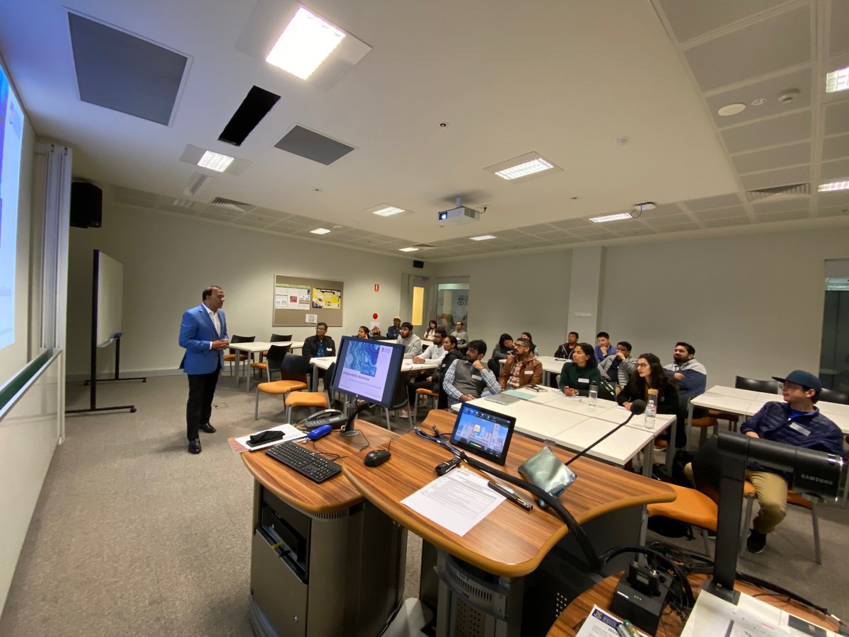 IOA_UWA's tweet image. Congratulations to PhD students from @SAgE_UWA &amp;amp; @IOA_UWA who completed a #NetworkingWorkshop today! Thank you to @KadambotS, James Fogarty, Janine Croser &amp;amp; Amin Mugera for sharing their experiences with networking. Register for the PG Showcase on Sep 30: bit.ly/31XtMNd