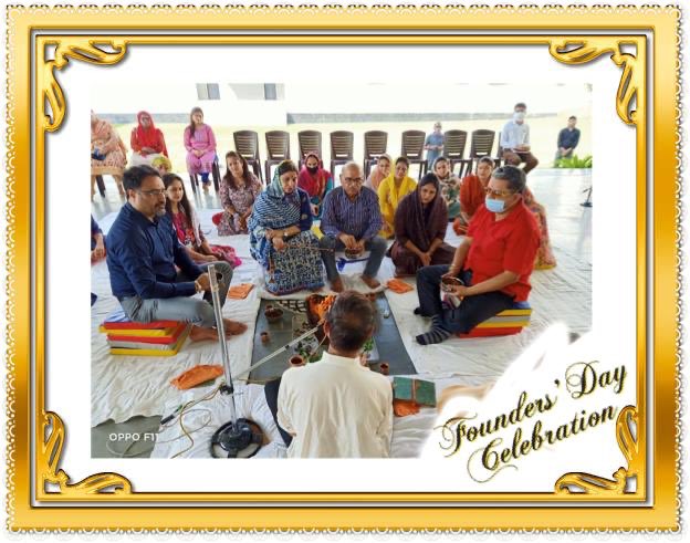 “Hawan is the Vedic ritual of sending the prayers to God.   It is the message carrier to God “
Founders  Day was celebrated today at Dass &amp; Brown World School Ferozepur  by seeking blessings through Hawan.