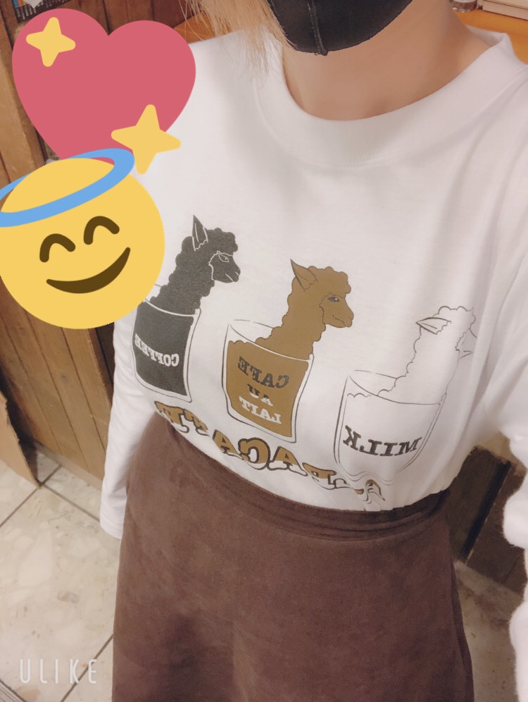redbros_v's tweet photo. スタッフもアルパカフェコーデ https://t.co/3pq1jnpiXA