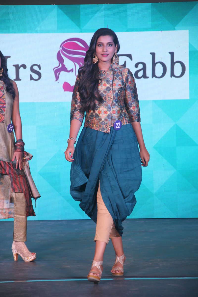 mrsfabbindia's tweet photo. Mrs Fabb Winner – Apeksha Punde 
#mrsfabbindia #mrsfabb #mrsfabbpune #bestbeautypageant #pageant #fashionshow #rampwalk #winner #femalemodel #model https://t.co/4QTugyCVyn