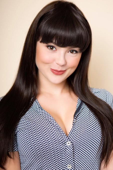 Follow-up edition of &lsquo;Not What I Look Like&rsquo;: . 1) Theory of forms me (that I most definitely look like<a href="/tag/covid"class="tags"><span>#covid</span></a><a href="/tag/halloween2020"class="tags"><span>#halloween2020</span></a><a href="/tag/theantihalloween"class="tags"><span>#theantihalloween</span></a>