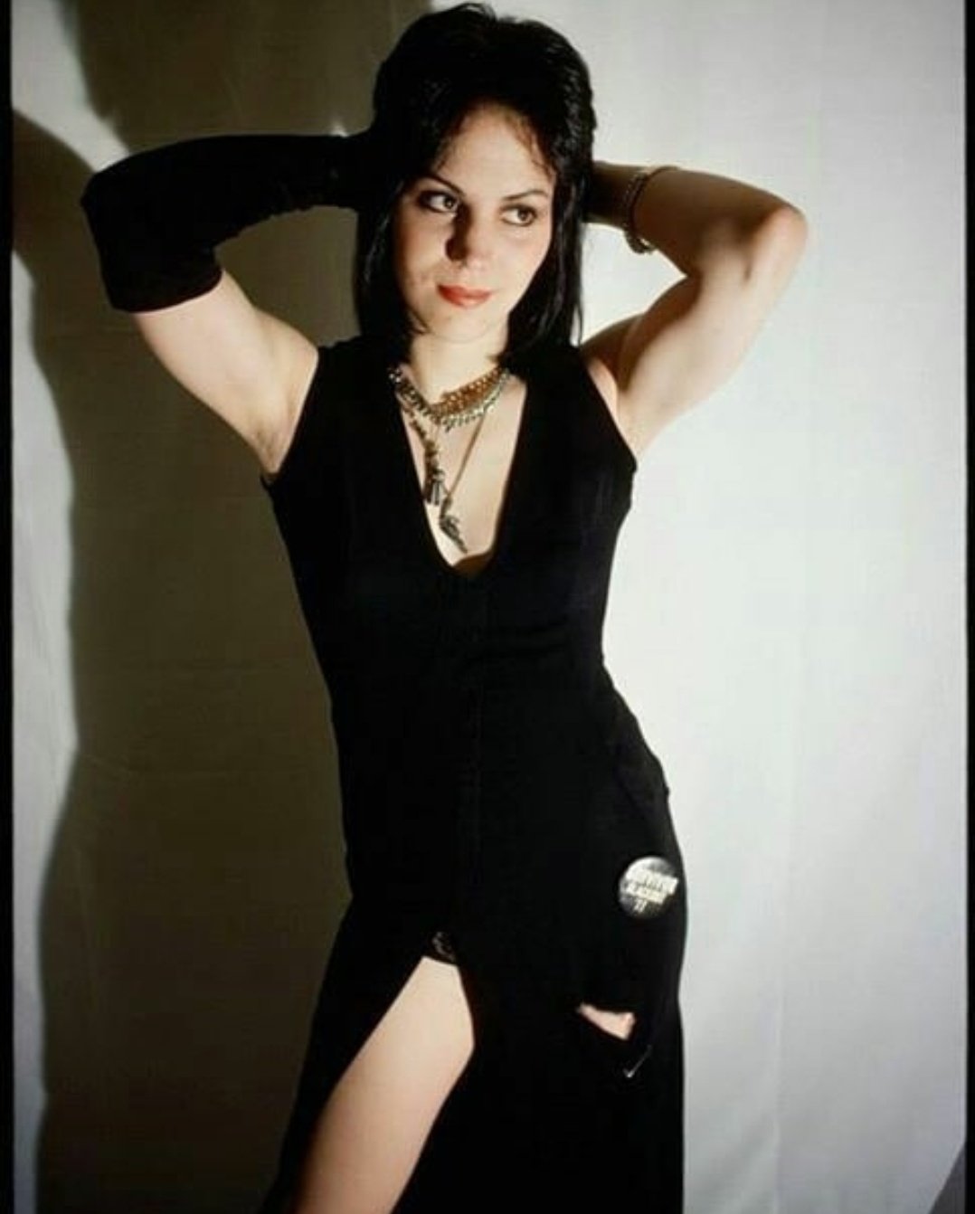 Happy birthday to the rock\n\roll queen Joan Jett  