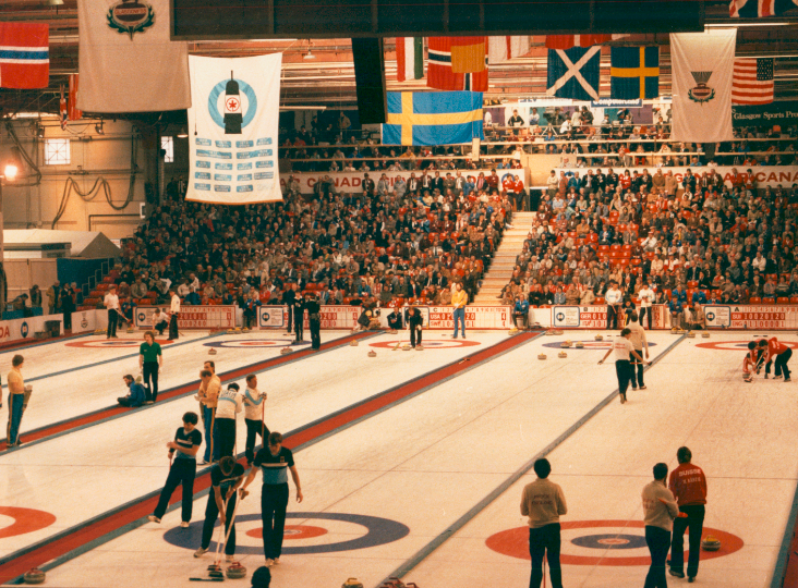 StarRefrig's tweet photo. In 1985, Glasgow hosted the World Curling Championships on an ice rink built by Star in the Kelvin Hall in just 8 days. Another #BirthdayMemory for the collection! #StarAt50 #ThoseWereTheDays #Curling #Cooling https://t.co/CjVYLpcqeG
