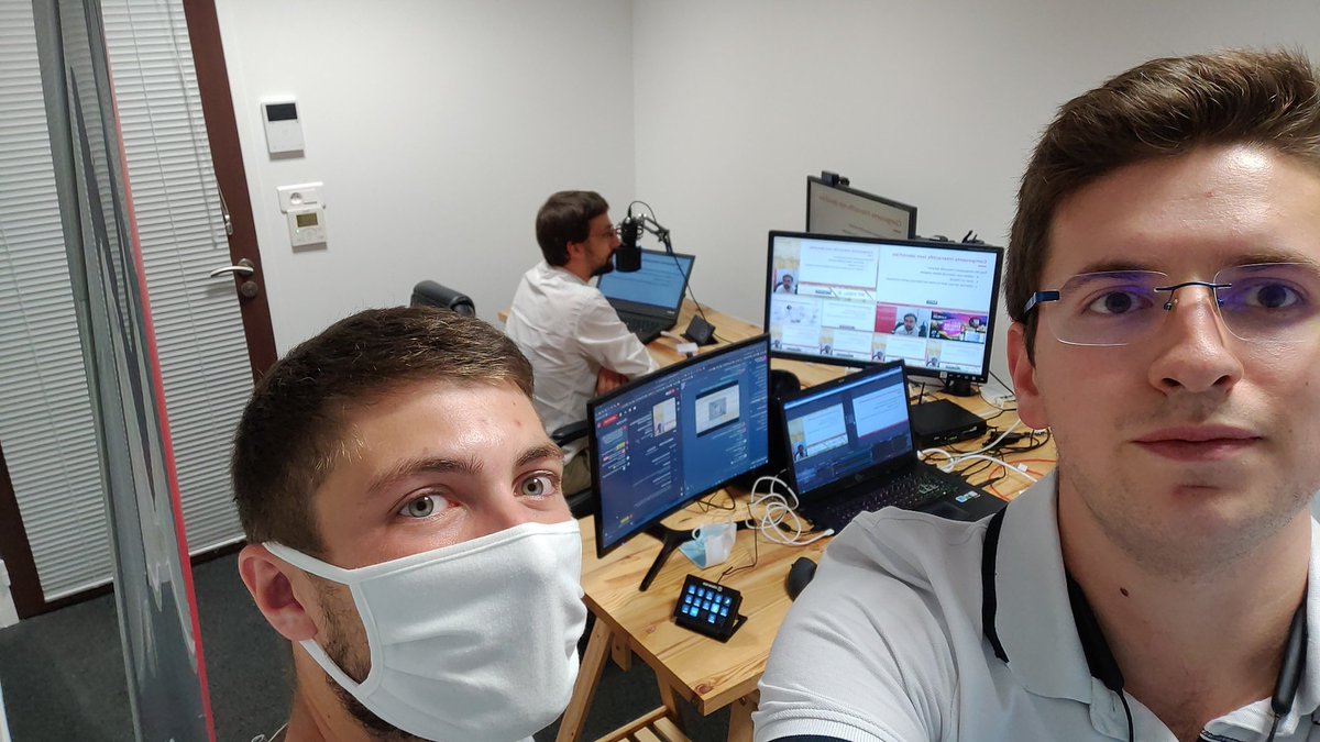 Jagostini85's tweet photo. @AllianceLibre #RRLL2020 depuis les coulisses du live 🤟
Après un démarrage compliqué, le live reprend de plus belle !! https://t.co/o41bVeYPLq https://t.co/rCIVj6p3mP