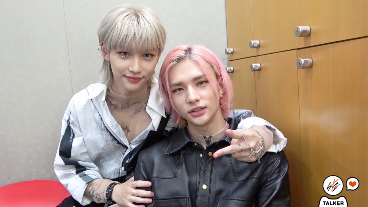 [Stray Kids : SKZ-TALKER(슼즈토커)] Ep.29

youtu.be/h0iwdWHvOds

#StrayKids #스트레이키즈
#IN生 #INLIFE
#BackDoor #백도어
#YouMakeStrayKidsStay
#SKZ_TALKER #슼즈토커