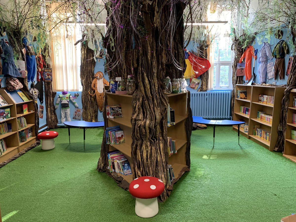 ErdingtonHallPS's tweet photo. Our library has had another transformation! What characters will you find when you visit our library forest? 📚 #readingforpleasure #library #Reading https://t.co/XYOYWYjl42