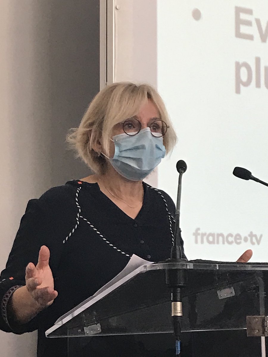 MorvantB's tweet photo. « Les lignes bougent à Francetv ! » Laurence Bobillier, Directrice des émissions religieuses de France TV l’illustre dans cette Journée de rentrée du personnel du CFRT. #France2 #Television #programmes #religion ⁦@cfrt_tv⁩ ⁦@jourduseigneur⁩ @dieumesttemoin https://t.co/gfNRNu18vv
