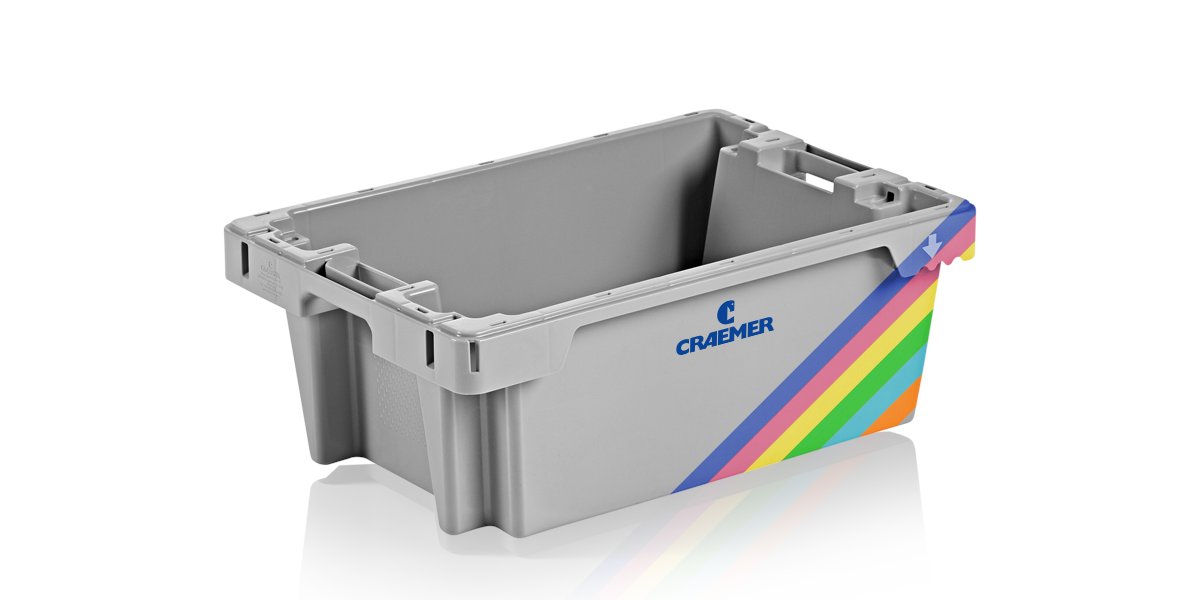 CraemerUK's tweet photo. Our colour and printing options are of course also valid for our container portfolio. Just contact us: https://t.co/P13USbgnHE

#ReturnableTransitPackaging #Personalisation #Fishbox #PlasticPallets #Palgrip #Intralogistics #Supplychain #FishProcessing #Warehouse #FishingIndustry https://t.co/O2YrYPIcoW