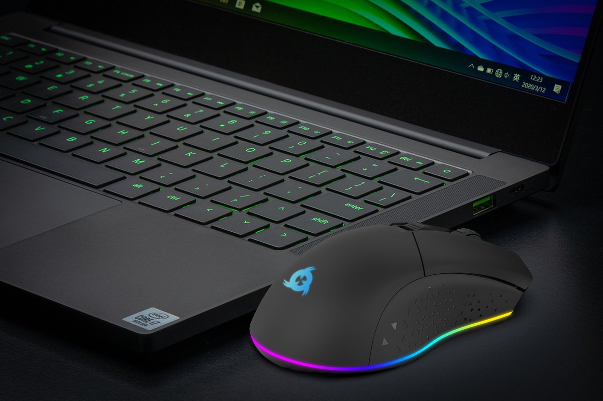 Muchos nos pedíais un ratón gaming inalámbrico RGB, ¡y vuestros deseos son órdenes!🙌😊

Os presentamos el nuevo KLIM Blaze:

🔹Sensor de alta precisión
🔹Batería recargable de larga duración
🔹Modo con cable e inalámbrico
🔹Ambidiestro

Podéis verlo aquí: amazon.es/dp/B08BCH1L3P
