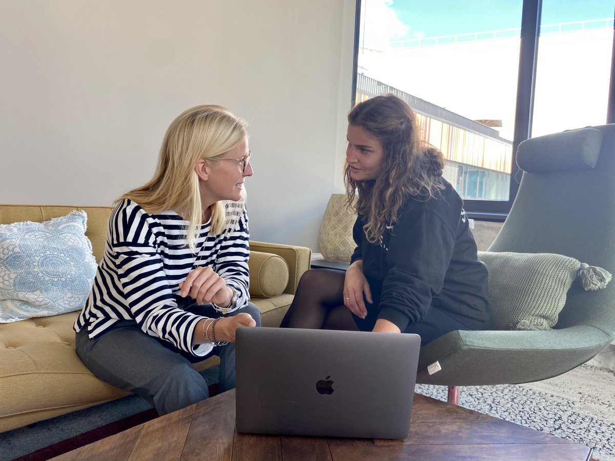 Anna and Johanna are friends, fellow students, and colleagues at Syncier, all while rocking their Masters in InfoSys Management at University of Bamberg.They are colleagues+: Great friendship boosts productivity and creativity at work. Interested? Join us!
syncier.com/en/career