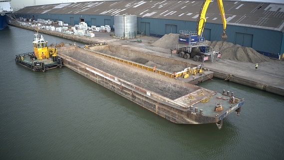 forthports's tweet photo. Read all about the work we have been doing in #Ecology as part of the creation of #Tilbury2. Important #Translocation is underway using 14,500 tonnes of waste ash to recreate rare habitats. 

Read more here: https://t.co/dfowp2xtoa

Watch the video here:  https://t.co/cNi1NOCuzb https://t.co/OVGpj6Q0Sd