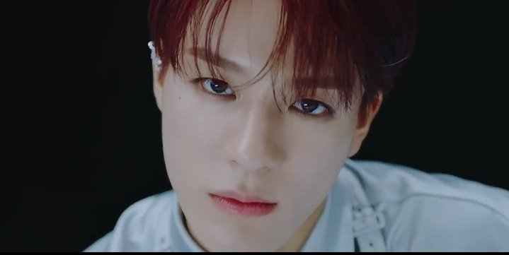 Some screenshots i took from the year party vid- a thread