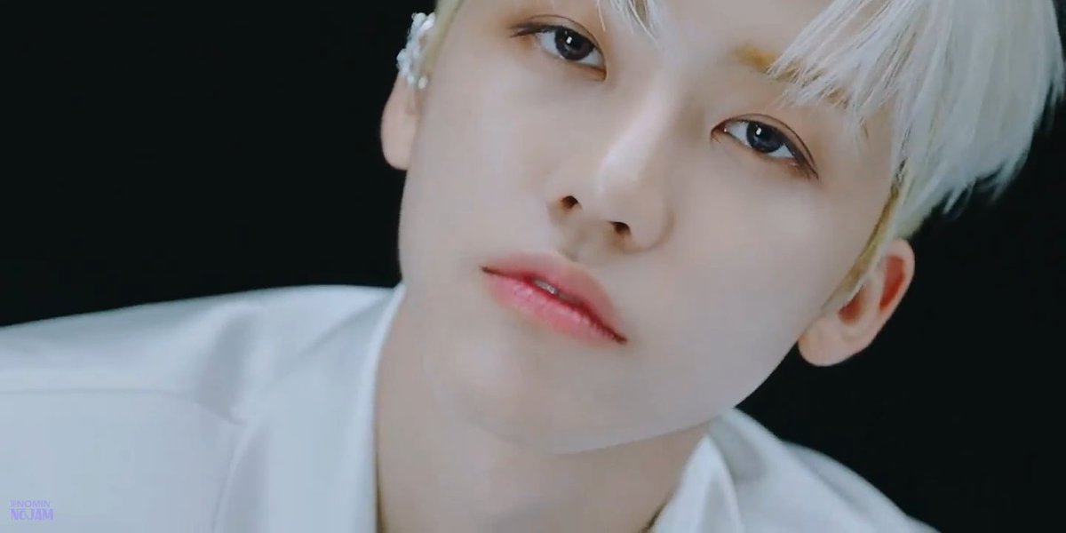 Nomin_nojam's tweet photo. ชอบมากสายตาที่สะกดคนได้แบบนี้ 👏💚

#JENO #제노
#JAEMIN #재민
#NCT2020_RESONANCE
#NCT2020_YearParty https://t.co/8GPXJDg2hc
