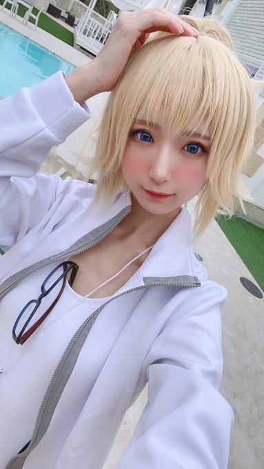 Twitterのコスプレ画像19