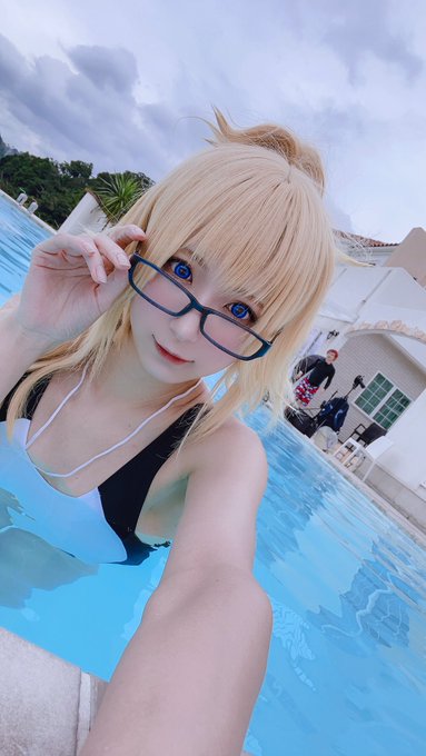 Twitterのコスプレ画像20