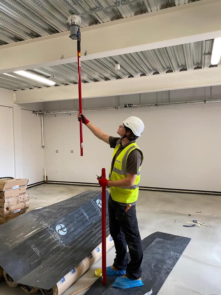 Nordtech_SPb's tweet image. Testifire 2001 в работе @protectorcommsltd. Устройство для тестирования комбинированных пожарных датчиков, имитирующее одновременно поступление дыма, СО- и нагревающее датчик. В наличии на складе в СПб! #Detectortesters #Testifire #Solo #Nordtech