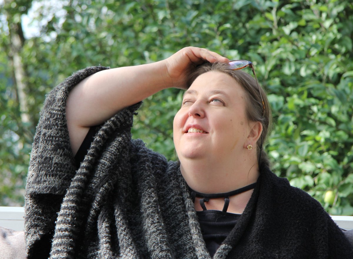 ”Sodan ja väkivaltaisten konfliktien suhteen ei ole kysymys luonnonoikuista, vaan ihmisten ratkaisujen seurauksista”, sanoo Laura Lodenius, toiminnanjohtaja @Rauhanliitto. Lue koko juttu: muisti.org/nakokulma-laur…