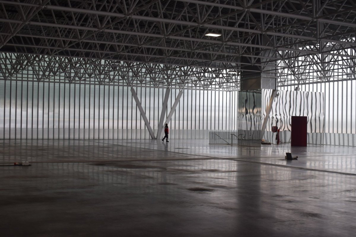 Visite du <a href="/MeettToulouse/">MEETT Toulouse</a>, le nouveau Parc des Expositions &amp; Centre de conventions/Congrès. Cet équipement métropolitain, géré par <a href="/TlseEvenements/">Toulouse Evénements</a>, assure de beaux événements de grand envergure dans les prochains mois.