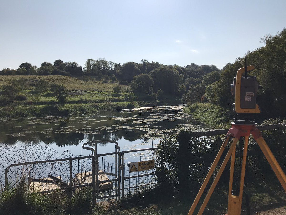 Making the most of the warm weather #surveyfunday #trimble #monitoring #topographic