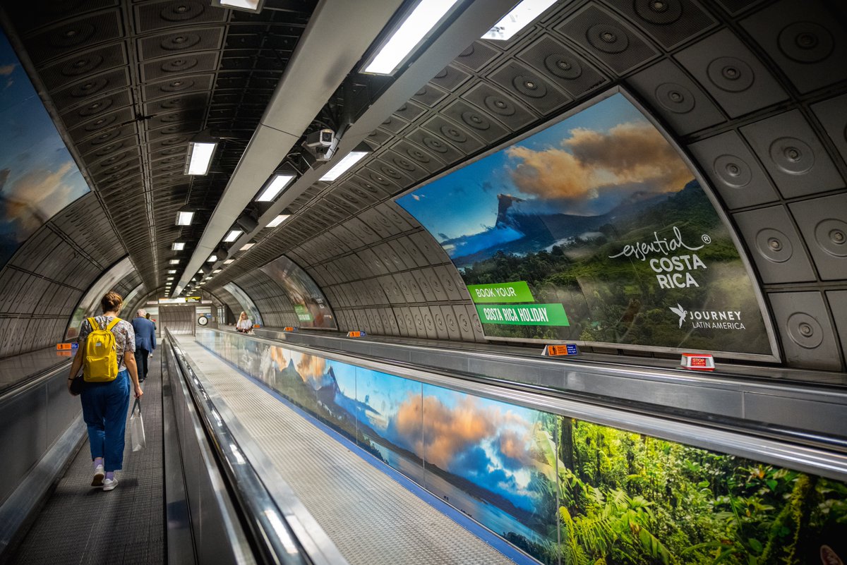 🌿🌊Bringing the stunning rainforests of Costa Rica to a rail environment with the latest #outdoor takeover campaign from <a href="/JLA_UK/">Journey Latin America</a>🌊🌿

#OOH | #advertising | #travel | #LondonUnderground