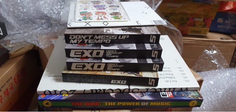 Teudoongiekshop's tweet photo. parcels arrived at our kr address 📣
may 6 na candy bong v1 din akong secured na 🤗
sorry if medyo inactive ako ngayon marami lang pong activities and PTs na tinatapos 😭 but you can still dm me 🤗❤️ for exo albums will post them within this week po
#TSPHUPDATES #TSPHPROOFS https://t.co/ZdkEBSTH3f