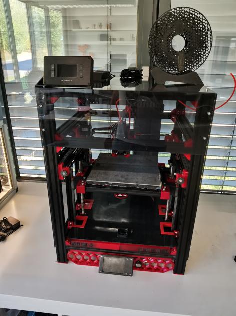 AgentCore3D's tweet photo. Today i show you the red one from @oone_chosen 
Its fully closed, with air control unit for printing ABS.
A LerdgeK was built into this pretty printer. 
#3dprint #3dprinter #3ddruck #3ddrucker #agentcore https://t.co/siECcYWYBI