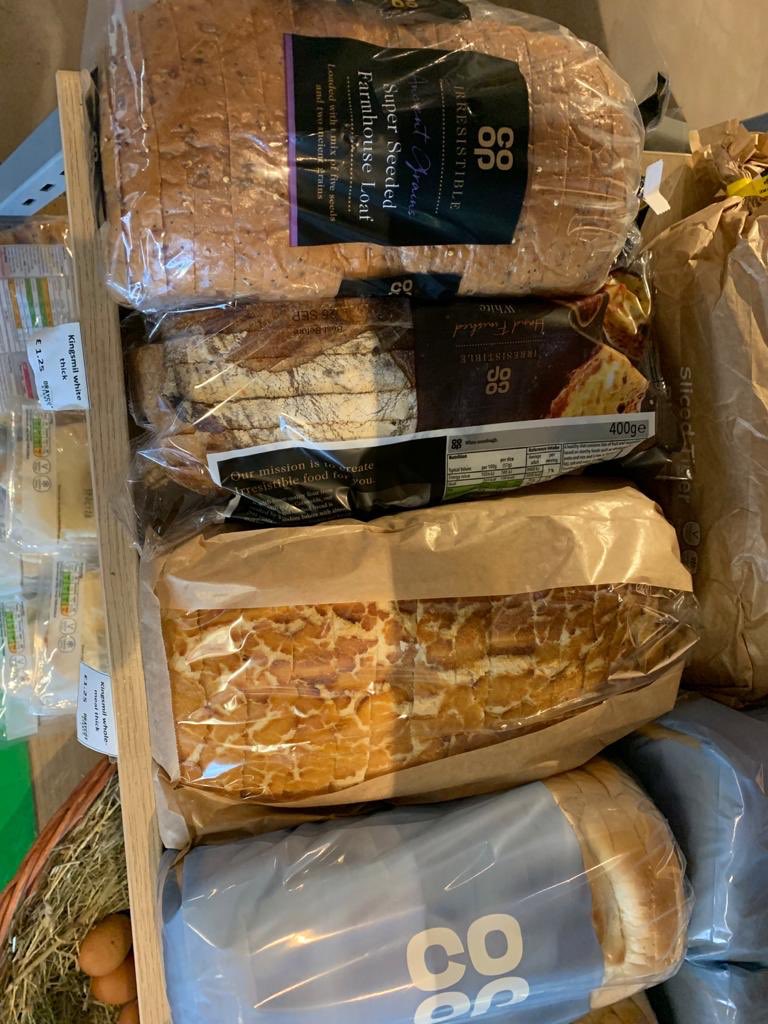 jct17m4pitstop's tweet photo. Our daily bread! If you have a favourite bread in particular just let us know and we can order it for you. #bread #conveniencestore #chippenham #kingtonlangley #suttonbenger #chippenham https://t.co/1lu4Itk9G3