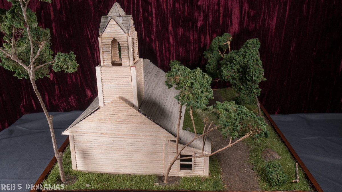 Rebs_Dioramas's tweet photo. #ChillingAdventuresofSabrina #sabrinaspellman #caos #netflix #diy #diorama #modelmaking #scratchbuild #scratchbuilt @kiernanshipka @sabrinanetflix https://t.co/SPa9wQs0NZ