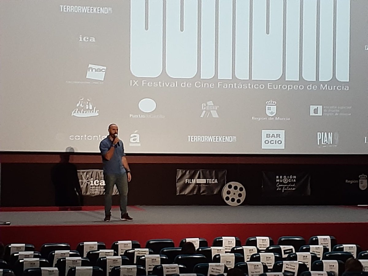 Tuvimos un presentador de lujo: el propio director y guionista de la película, <a href="/ruben_bautista/">Ruben Bautista</a>.