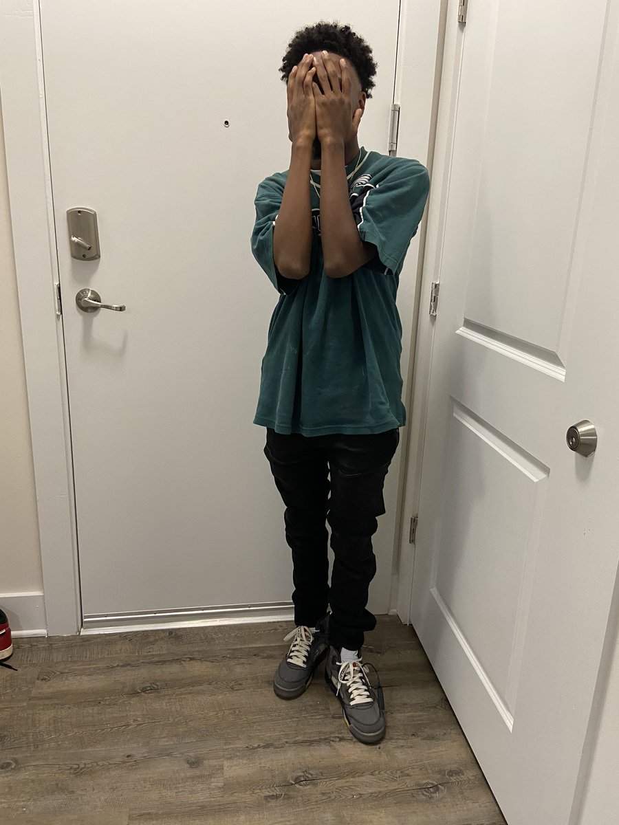 Ogsw4vy's tweet photo. Never Discuss cheese with rats, talk bread with birds or make moves with snakes💯 https://t.co/PqT3vghhMW