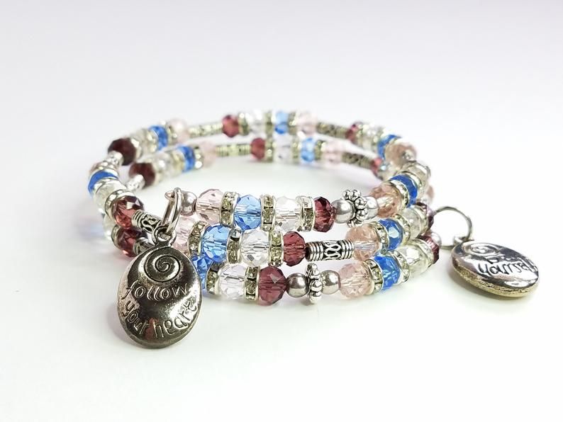 mcwilsonky's tweet photo. Motivational Bracelet | Etsy
 https://t.co/YX6G9O69Vg
'Follow Your Heart' and 'Be Yourself' charms!

Free US shipping!
#Etsy #jewelry #handmadejewelry #bracelets #motivation https://t.co/egxvBnO5zp