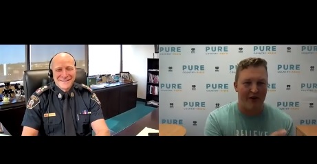 PureCountry917's tweet photo. Pure Country Connected!
@ChiefPaul_GSPS from @SudburyPolice!
They chat about:
*Pedersen being a recent Grad of @UAIberta's Indigenous Course
*Taking part in the recent #GlobalTorchRun
*His unashamed love of the @dallascowboys
Full Interview ⬇️ 😃
https://t.co/VgzV2sBl2y https://t.co/kDKaCsm8go