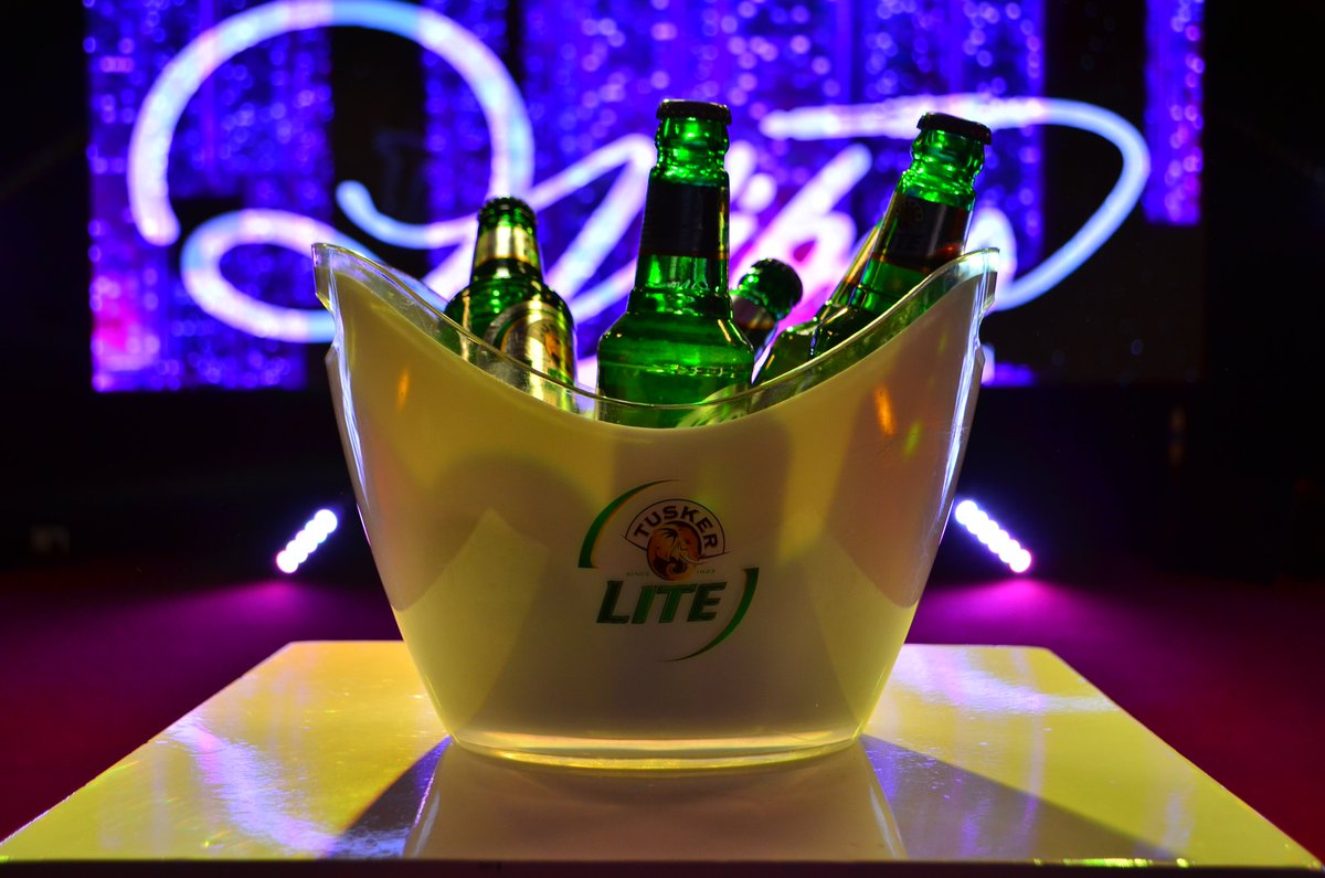IzyCaption's tweet photo. @TuskerLager making the lights glow..
@tuskermaltug
@TuskerLager
@izyphotography1
#captiondat https://t.co/chvWSb4KQY
