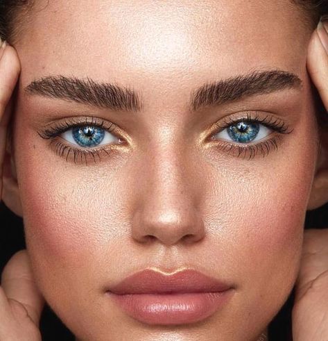 Only one more day until our House of Fraser Guildford branch reopens! 🎉

It’s not too late to book in for your treatment! You can do so now via @treatwell or by calling the studio tomorrow from 11am!

We can’t wait to see you all! 🎉

#BeautyIsBack #ShavataBrows #BrowBeauty