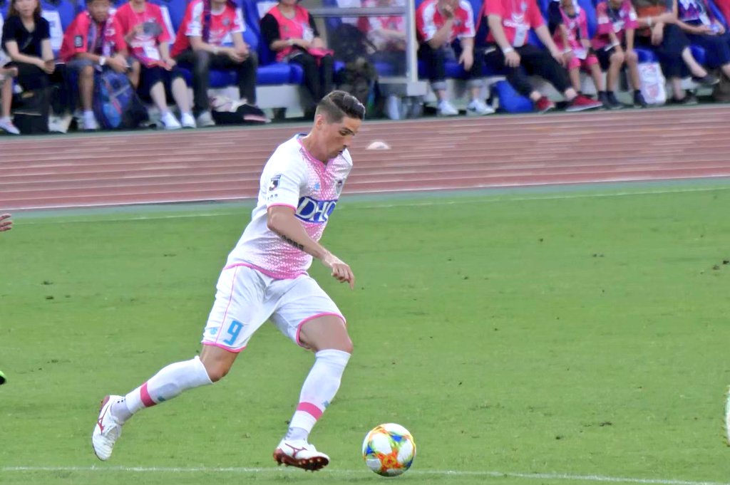 John アトレチコのジュニアユースにトーレス そういやビジャの愛息子のルカ君やイニエスタの息子パオロ君もそろそろ英才コースに入る頃合い 何気にパオロ君のキャリアは今から楽しみ