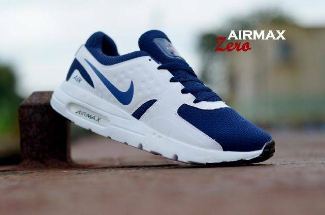 Sepatu adalah salah satu filosopi untuk mempijak bumi hehehe #LestiKonserSosmedLIDA2020