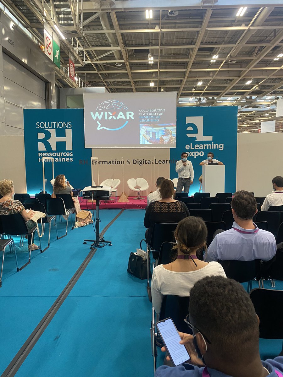 Les pitchs continuent ! Au tour de eLamp, Teamee, Bangcast et Wixar 😃👏🏻