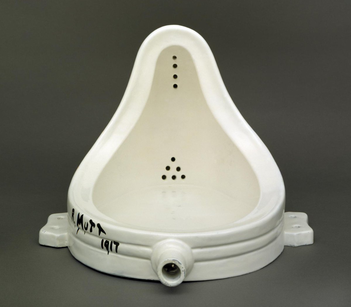 Re: Duchamp: the genius of Fountain, a piece in which he took a common urinal, turned it upside down, and displayed it in a gallery, is that he pulled the focus from the artwork itself, and liberated art itself from centuries of oil paintings of pears and landscapes, to concept