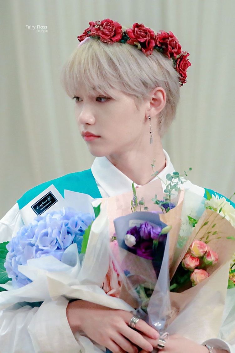 — felix as a fairy; a magical thread #StrayKids  #skz