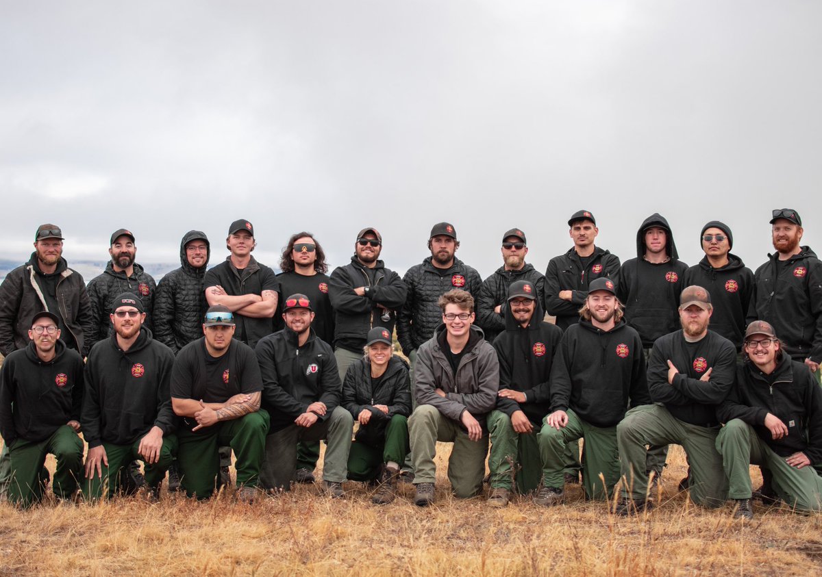 UtahCountyFD's tweet image. Fourteen days in Montana fighting fire and the Utah County Crew 2 made it back home. #resteasy  #ucfd #utahcountyfiredepartment